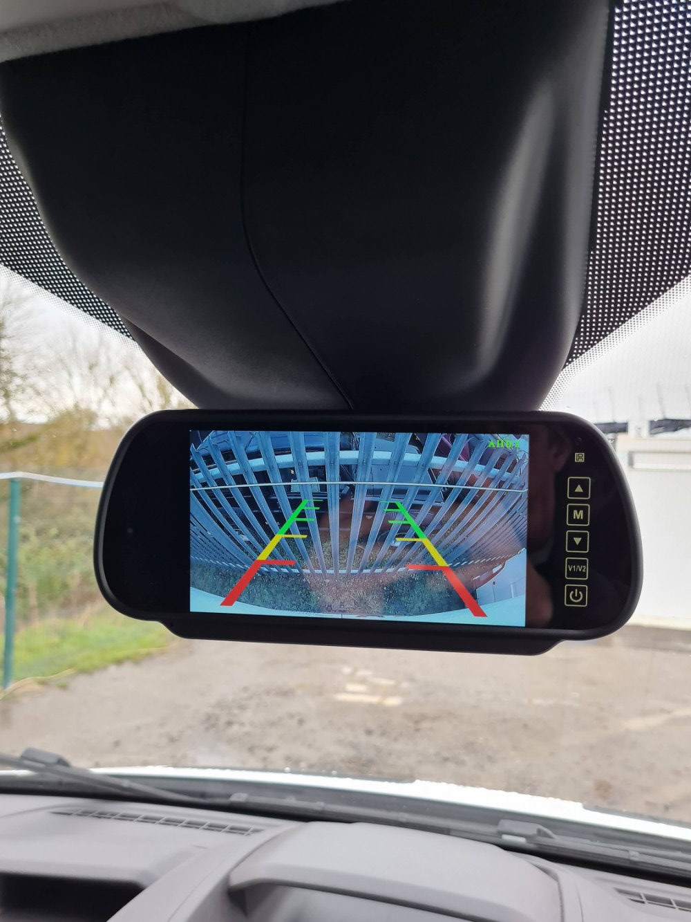 Minibus reversing camera | LCH Vehicle Hire